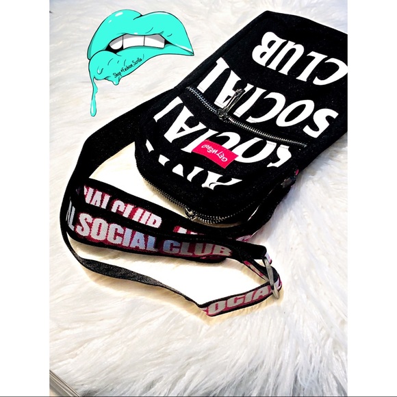 Anti Social Social Club “It’s The Remix Side Bag” - Picture 4 of 9